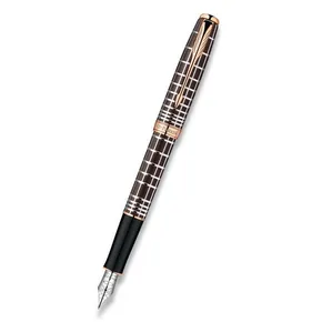 Parker Sonnet Sötétbarna Laque PGT tip M